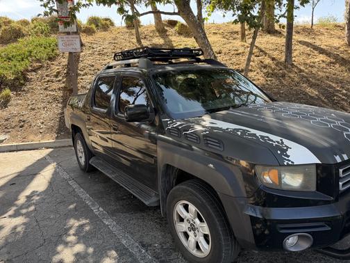 Black 2006 Honda Ridgeline RTL