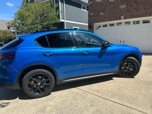 Blue 2019 Alfa Romeo Stelvio Ti Sport