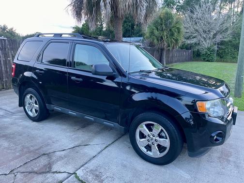 Black 2010 Ford Escape XLT