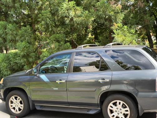 Gray 2004 Acura MDX Touring