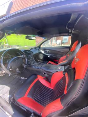 Beige 1998 Chevrolet Corvette Base