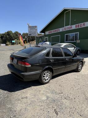 2000 Saab 9-3 Base