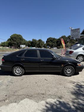 2000 Saab 9-3 Base