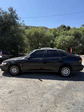 2000 Saab 9-3 Base