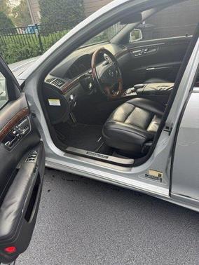 Silver 2011 Mercedes-Benz S-Class S 550 4MATIC