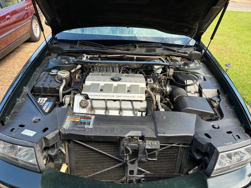 1997 Cadillac DeVille d'Elegance