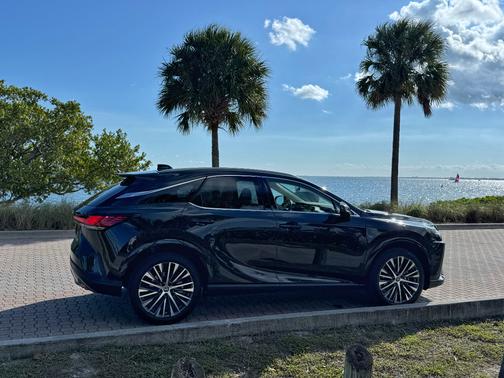 Black 2023 Lexus RX 350 Premium Plus