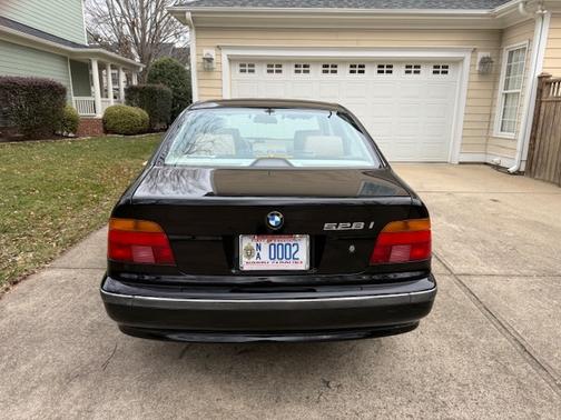 1998 BMW 528 i