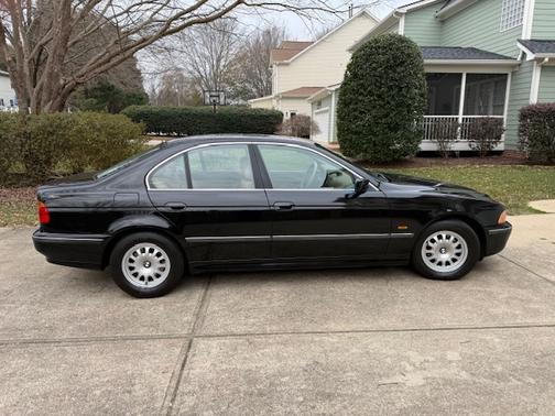 1998 BMW 528 i