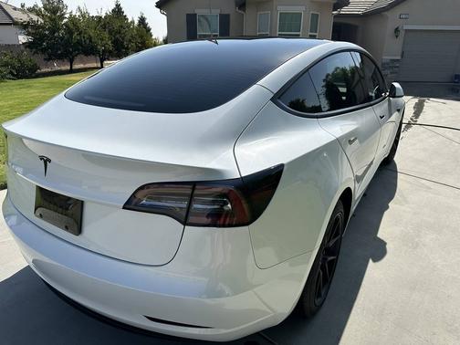 2022 Tesla Model 3 Base