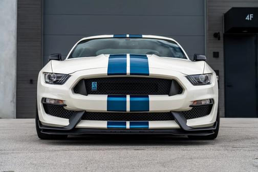 White 2020 Ford Shelby GT350R Base