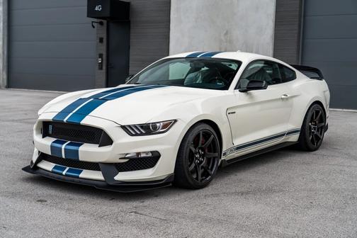 White 2020 Ford Shelby GT350R Base