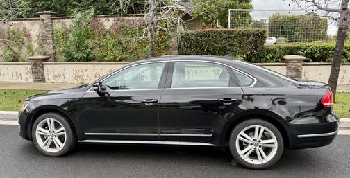 2015 Volkswagen Passat 2.0L DSG TDI SE w/Sunroof & Nav