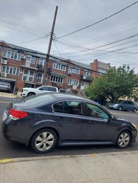 Gray 2011 Subaru Legacy 2.5 i