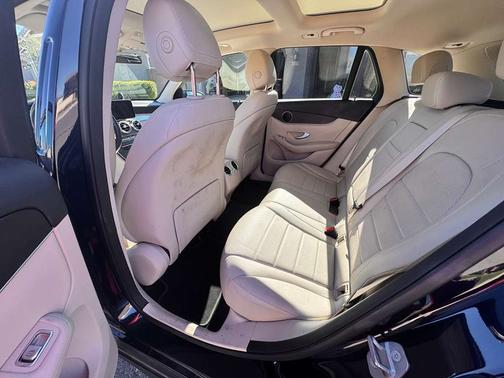 2020 Mercedes-Benz GLC 300 4MATIC