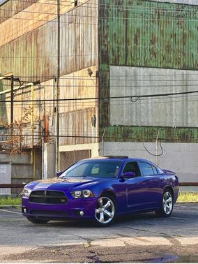 Purple 2014 Dodge Charger R/T