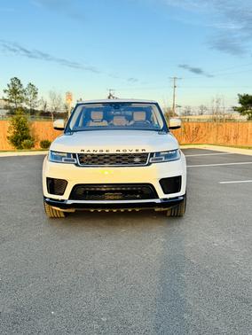 White 2018 Land Rover Range Rover Sport HSE