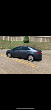 Gray 2017 Toyota Corolla LE