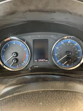 Gray 2017 Toyota Corolla LE