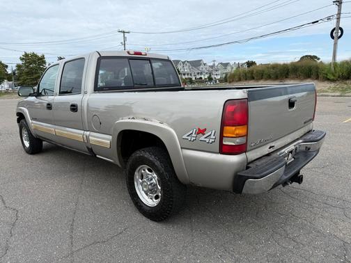 Beige 2002 Chevrolet Silverado 1500 LS H/D Crew Cab
