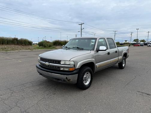 Beige 2002 Chevrolet Silverado 1500 LS H/D Crew Cab
