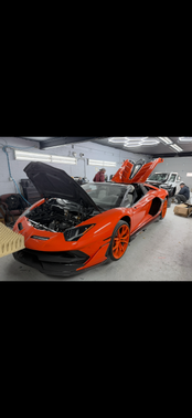 2014 Lamborghini Aventador LP700-4