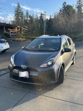2018 Toyota Prius c Two