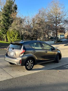 2018 Toyota Prius c Two