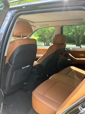 Blue 2009 BMW X5 xDrive48i