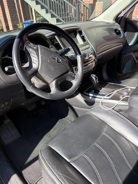 Black 2016 INFINITI QX60 Base
