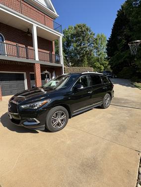 Black 2016 INFINITI QX60 Base