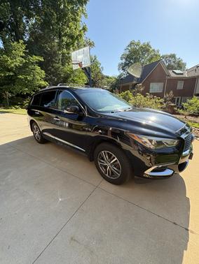 Black 2016 INFINITI QX60 Base