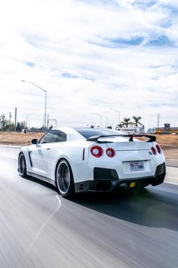 2014 Nissan GT-R Black Edition
