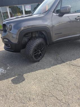 Gray 2016 Jeep Renegade Latitude
