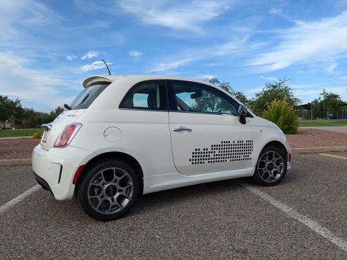 2018 FIAT 500 Lounge