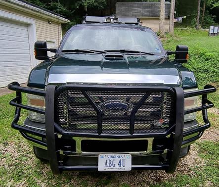 Green 2010 Ford F-350 Lariat Super Duty Crew Cab DRW