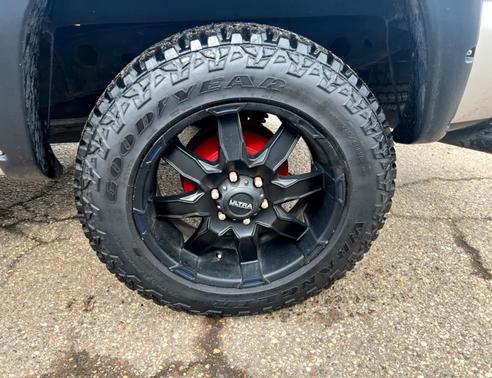 2005 GMC Sierra 1500 SLT Crew Cab