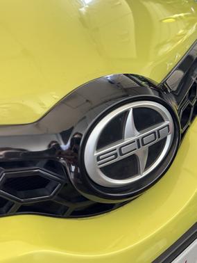 2016 Scion iM Base