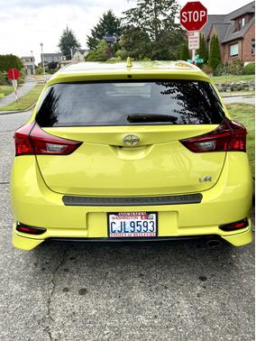 2016 Scion iM Base