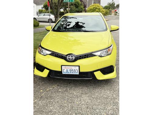 2016 Scion iM Base