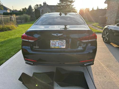 Black 2017 Genesis G80 3.8