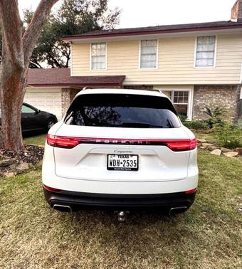 White 2020 Porsche Cayenne Cayenne