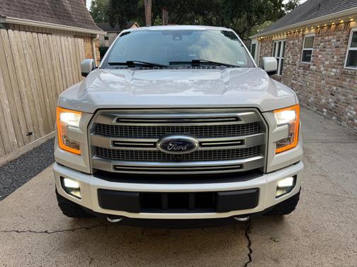 White 2016 Ford F-150 Platinum