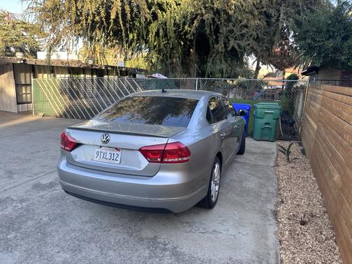 2014 Volkswagen Passat 2.0L TDI SEL Premium