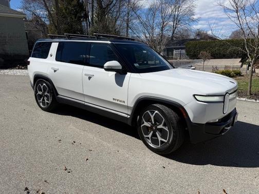 White 2023 Rivian R1S Adventure Quad-Motor Large Package