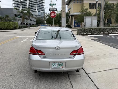 2006 Toyota Avalon XLS