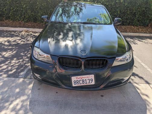 Black 2011 BMW 328 i