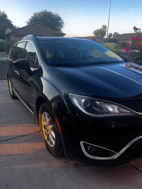 Black 2020 Chrysler Pacifica Touring L
