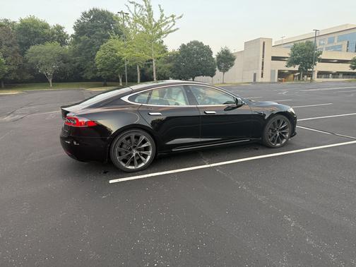 Black 2020 Tesla Model S Long Range Plus