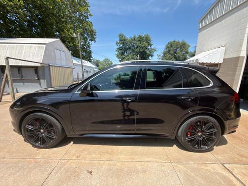 Black 2012 Porsche Cayenne Cayenne Turbo